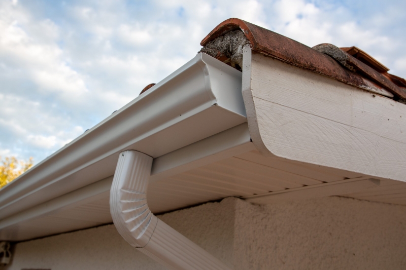 Why Seamless Gutters are Essential?